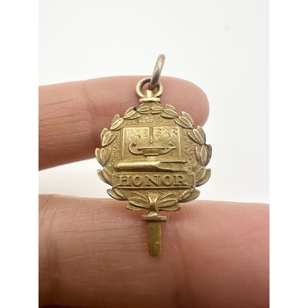 Vintage HONOR Award Charm Gold Tone